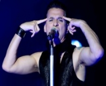 Internetā izplata viltus biļetes uz „Depeche Mode” koncertu Rīgā