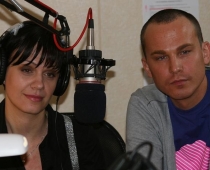 PIK 100FM rīta šova vadītājiem uzradušies bērni