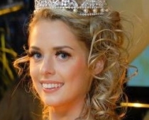 Latviete Ieva Lase kļūst par «Miss Peace International»