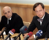 Krasovickis un Kargins: Jāpublisko "Parex bankas" pārņemšanas dokumenti