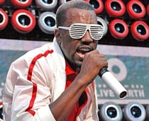 Kanye West paziņojis, ka ir jaunais popmūzikas karalis PAPILDINĀTS plkst. 21:21