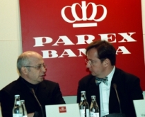 Kargins un Krasovickis pretojas Parex pārņemšanas līguma atslepenošanai